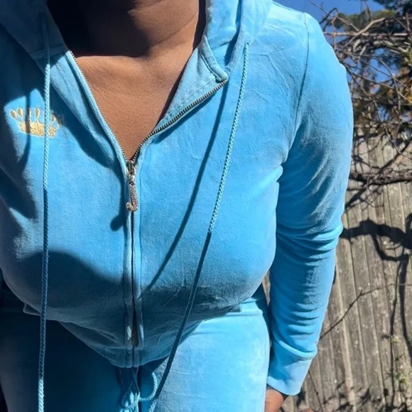 Juicy Couture Tracksuit Set - Picture 6 of 7